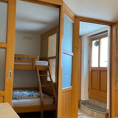 コバリードApartma Zotlerアパートメント エクステリア 写真